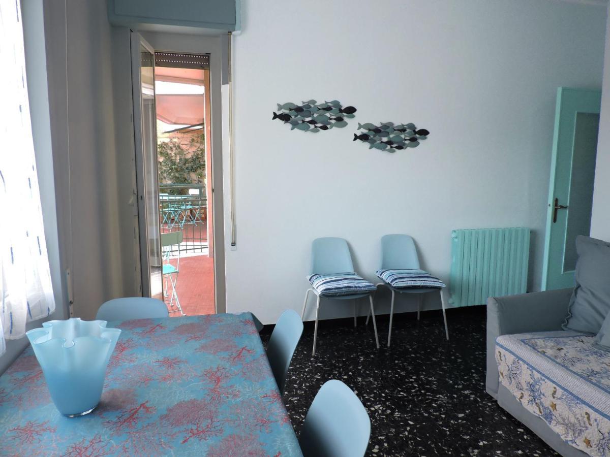 Biker'S Blue Cove Apartment ฟีนาเลลีกูเร ภายนอก รูปภาพ