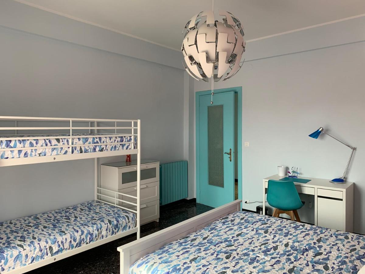 Biker'S Blue Cove Apartment ฟีนาเลลีกูเร ภายนอก รูปภาพ